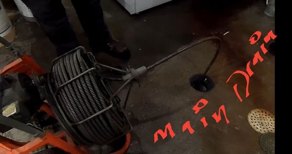 Lopez Home Improvement Logo