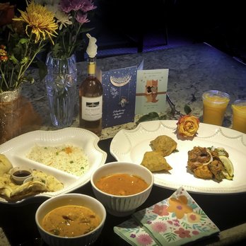 Curry & Kabab - Butter Chicken, Bombay Seafood Curry, naan, House Platter appetizer, Mango Smoothies - Indian Near Me - Kent, Washington Curry & Kabab - Butter Chicken, Bombay Seafood Curry, naan, House Platter appetizer, Mango Smoothies - Indian Near Me - Kent, Washington