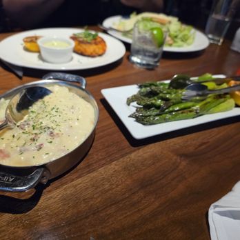 The Capital Grille - Mashes and asparagus - Steakhouses Near Me - New York, New York The Capital Grille - Mashes and asparagus - Steakhouses Near Me - New York, New York