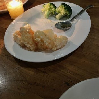 Blossom Bar - Pineapple shrimp (Leftover) - Cocktail Bars Near Me - Brookline, Massachusetts Blossom Bar - Pineapple shrimp (Leftover) - Cocktail Bars Near Me - Brookline, Massachusetts