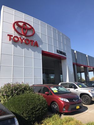 KENDALL TOYOTA OF EUGENE - Updated August 2025 - 34 Photos & 163 ...
