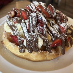 Katella Nutella Waffle