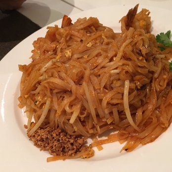 Bali Restaurant - Pad Thai is basically ketchup noodles, gwailo should be able to accept this. - Singaporean Near Me - Richmond Hill, Ontario Bali Restaurant - Pad Thai is basically ketchup noodles, gwailo should be able to accept this. - Singaporean Near Me - Richmond Hill, Ontario
