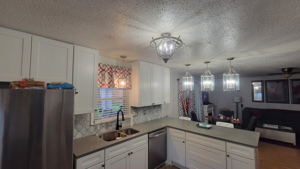 Slide of D And E Services