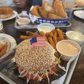 Heavy’s Barburger - Barburger - Burgers Near Me - Charleston, South Carolina Heavy’s Barburger - Barburger - Burgers Near Me - Charleston, South Carolina