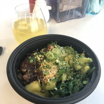 Aloha Snacks - Soy-Cured Tuna Poke Bowl & pineapple mimosa - Hawaiian Near Me - Virginia Beach, Virginia