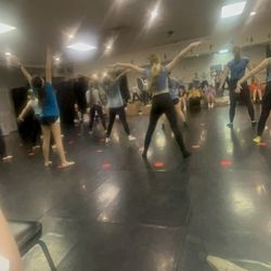 Bellbrook Dance Academy - Some of the old girls dancing