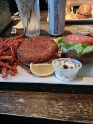 Calloway's Restaurant & Bar by null