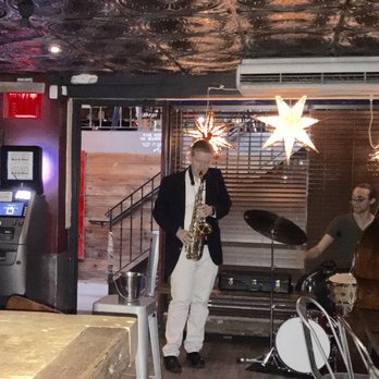Juke Bar - Bars Near Me - New York, New York
