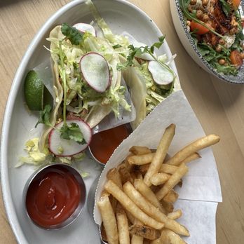 JOEY Don mills - Fish tacos - Canadian (New) Near Me - North York, Ontario JOEY Don mills - Fish tacos - Canadian (New) Near Me - North York, Ontario
