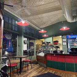 La Pizzeria - Interior