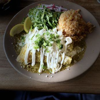Ventana Grill - Enchiladas Verde - Latin American Near Me - Pismo Beach, California Ventana Grill - Enchiladas Verde - Latin American Near Me - Pismo Beach, California