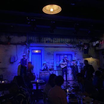 Cafe La Trova - Live music - Cocktail Bars Near Me - Miami, Florida