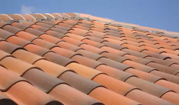 Slide of Advantage Building & Roofing