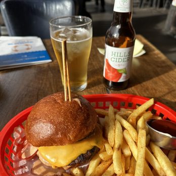 The Boatbuilders Yard - Angus Burger - Bars Near Me - South Wharf, VIC The Boatbuilders Yard - Angus Burger - Bars Near Me - South Wharf, VIC