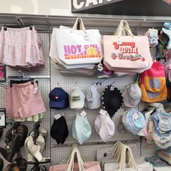 Five Below