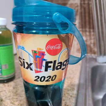 Six Flags Magic Mountain - Refills in a 2020 cup, but they gave this out on December 20, 2021 lol - Amusement Parks Near Me - Valencia, California Six Flags Magic Mountain - Refills in a 2020 cup, but they gave this out on December 20, 2021 lol - Amusement Parks Near Me - Valencia, California