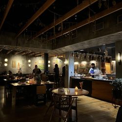 Audrey - Restaurant vibes