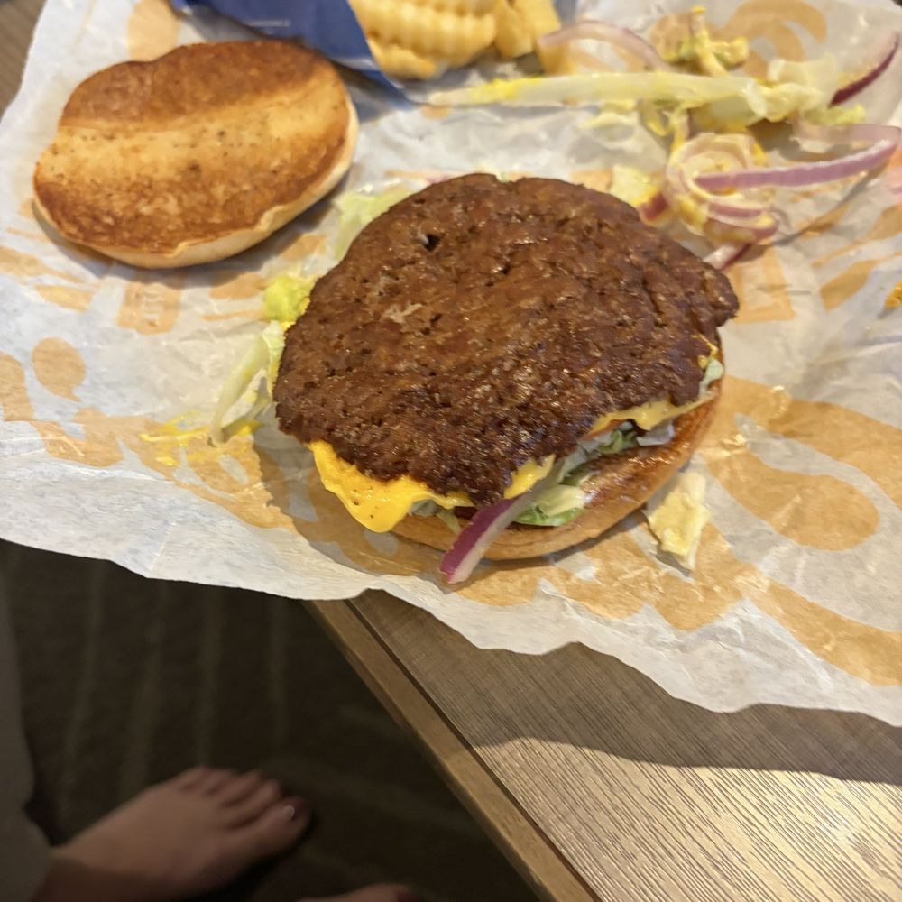 Culver's - No bacon on our bacon deluxe - Ice Cream & Frozen Yogurt Near Me - Destin, Florida Culver's - No bacon on our bacon deluxe - Ice Cream & Frozen Yogurt Near Me - Destin, Florida
