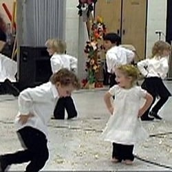 Crescendo Artistic Environment School - Crescendo 2010 Winter Performance