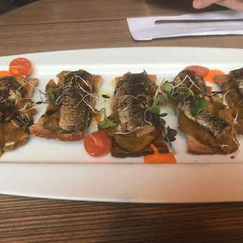 Agulha no Palheiro - Sardines - Portuguese Near Me - Lisbon, 11 Agulha no Palheiro - Sardines - Portuguese Near Me - Lisbon, 11