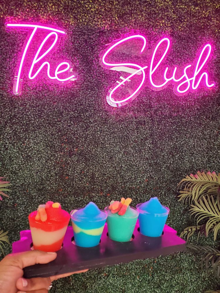 THE SLUSH Updated March 2024 36 Photos & 21 Reviews 321 W Main St