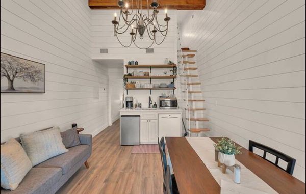 Homestead Heritage by null