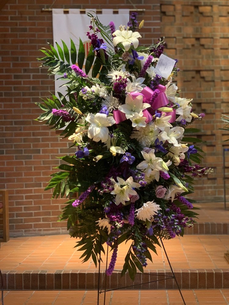 COUNTRY SQUIRE FLORIST 32 Photos & 21 Reviews 9601 Shelbyville Rd