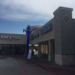 Great Clips - Angleton - Our blow up guy for when we have sales!