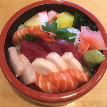 Sushi Yama - Chirashi is sooo fresh! - Japanese Near Me - Vienna, Virginia