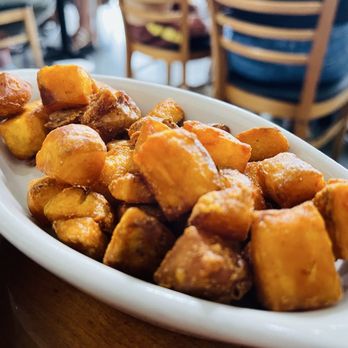 Mari Vees - Side of potatoes - very good - Breakfast & Brunch Near Me - San Marino, California Mari Vees - Side of potatoes - very good - Breakfast & Brunch Near Me - San Marino, California