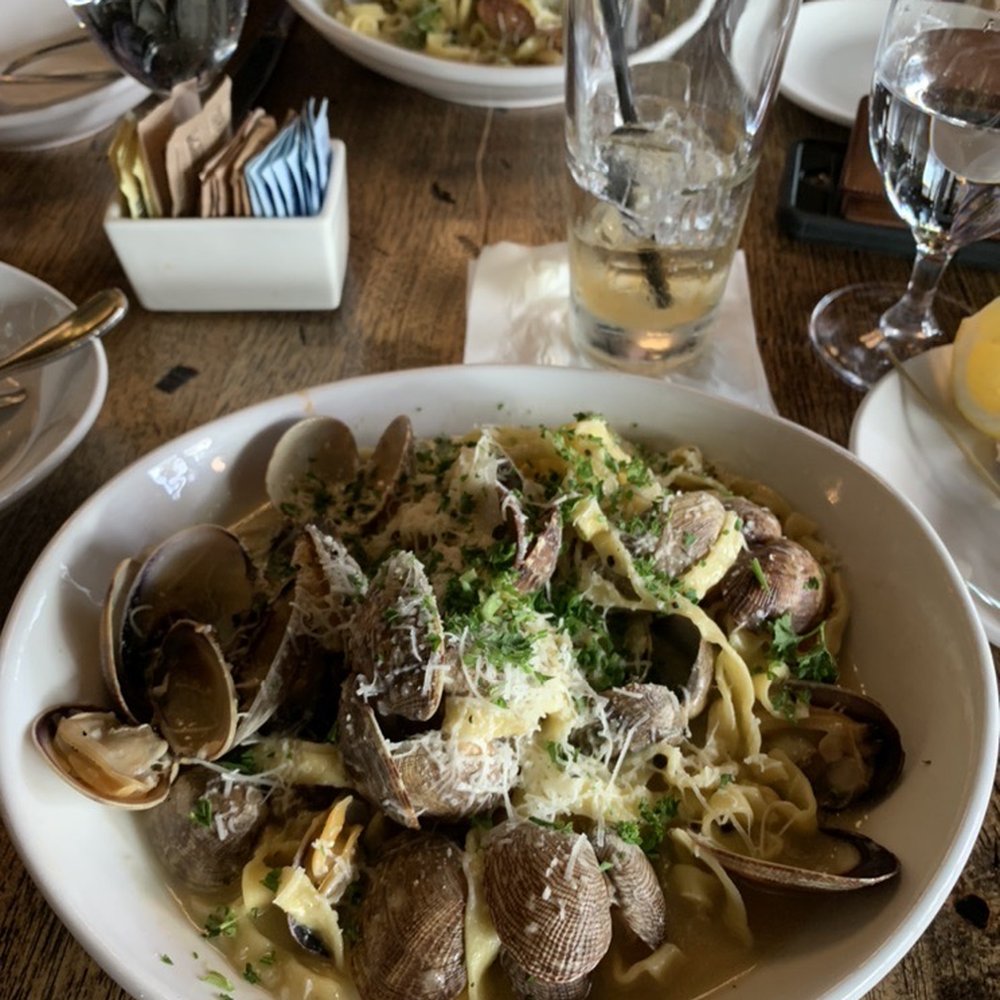 Epulo Bistro - A special request from combining items on the menu - pasta, lemon, clams, ground pepper - delicious - Modern European Near Me - Edmonds, Washington Epulo Bistro - A special request from combining items on the menu - pasta, lemon, clams, ground pepper - delicious - Modern European Near Me - Edmonds, Washington