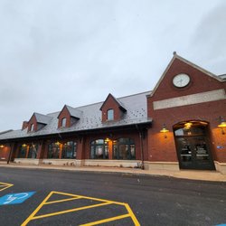 Arlington Heights Metra Station