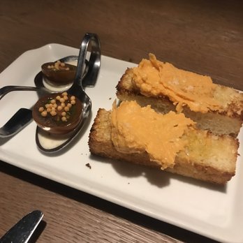 Stage Restaurant - Bread appetizer - New American Near Me - Honolulu, Hawaii Stage Restaurant - Bread appetizer - New American Near Me - Honolulu, Hawaii