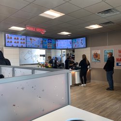 Dairy Queen Grill & Chill - Inside view