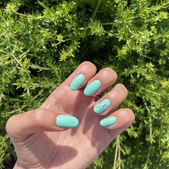 Moon Nails - Nail Salons Near Me - Los Angeles, California