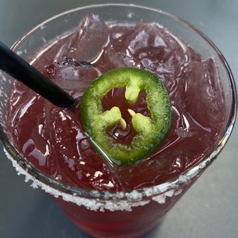 Earls Kitchen + Bar - Jalapeño margarita - New American Near Me - Boston, Massachusetts Earls Kitchen + Bar - Jalapeño margarita - New American Near Me - Boston, Massachusetts