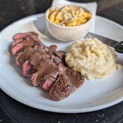 Cliff’s Taphouse - Beef tenderloin