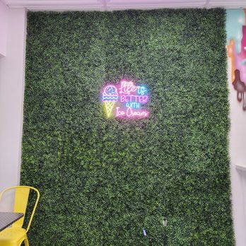 Lucky Scoops - Ice Cream & Frozen Yogurt Near Me - Tamarac, Florida