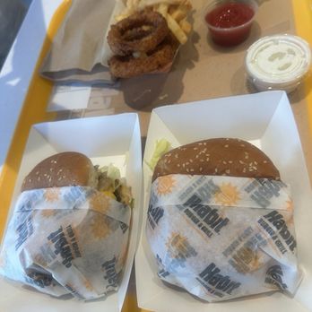 Habit Burger & Grill - Burgers Near Me - Queen Creek, Arizona Habit Burger & Grill - Burgers Near Me - Queen Creek, Arizona