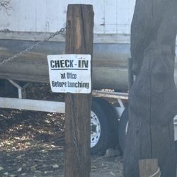 Captain John's Fawn Harbor & Marina - It says to check in at office before launching and no one was there and no one answers the phone or emails