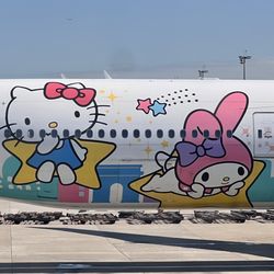 EVA Air - Hello Kitty and friends