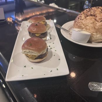 MORTON’S THE STEAKHOUSE - Updated December 2024 - 665 Photos & 579 ...