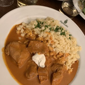 Figlmüller - Veal goulasch - Austrian Near Me - Vienna, 9 Figlmüller - Veal goulasch - Austrian Near Me - Vienna, 9