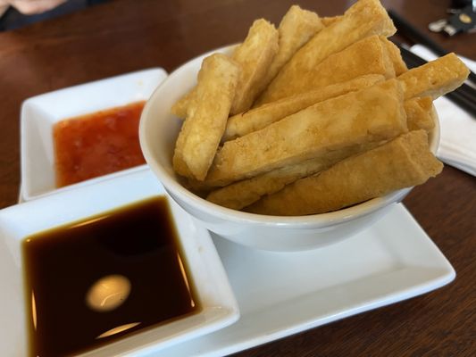 Hanazono Asian Noodle by null