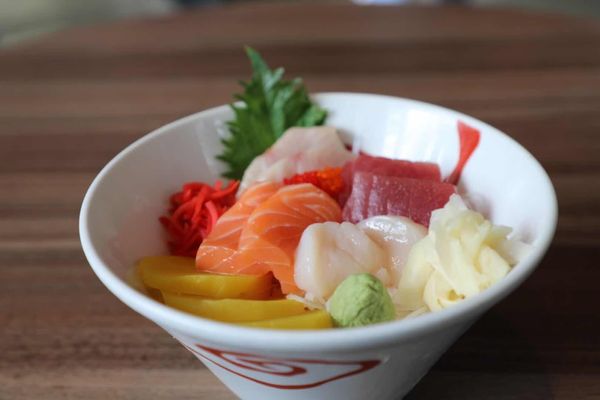 Tamashi Donburi & Sushi by null