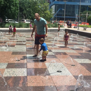 Discovery Green - Splash pad! - Parks Near Me - Houston, Texas