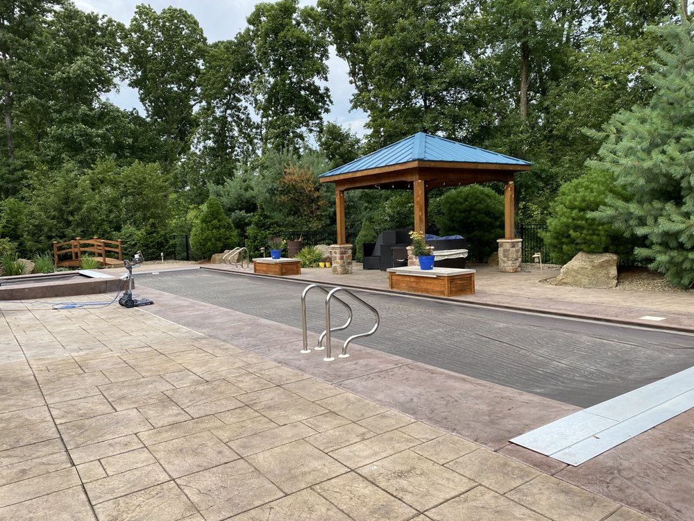 Slide of BuildLust Contracting