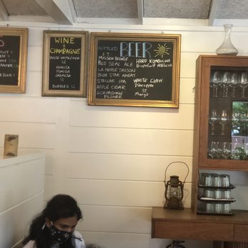 Big Sur Roadhouse - Breakfast & Brunch Near Me - Big Sur, California