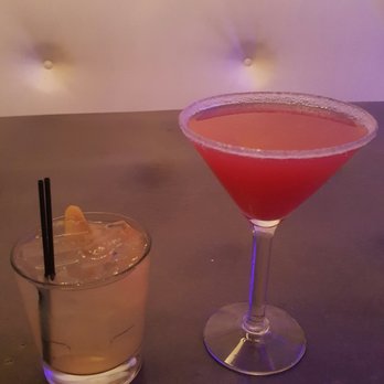 Bardot - Left-w Gin Blossom Right-Blueberry Lemon Drop - New American Near Me - Claremont, California Bardot - Left-w Gin Blossom Right-Blueberry Lemon Drop - New American Near Me - Claremont, California